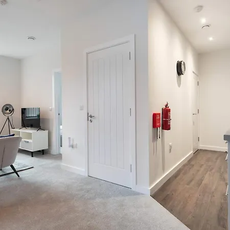 Modern & Stylish 1 Bedroom In Lejlighed *
